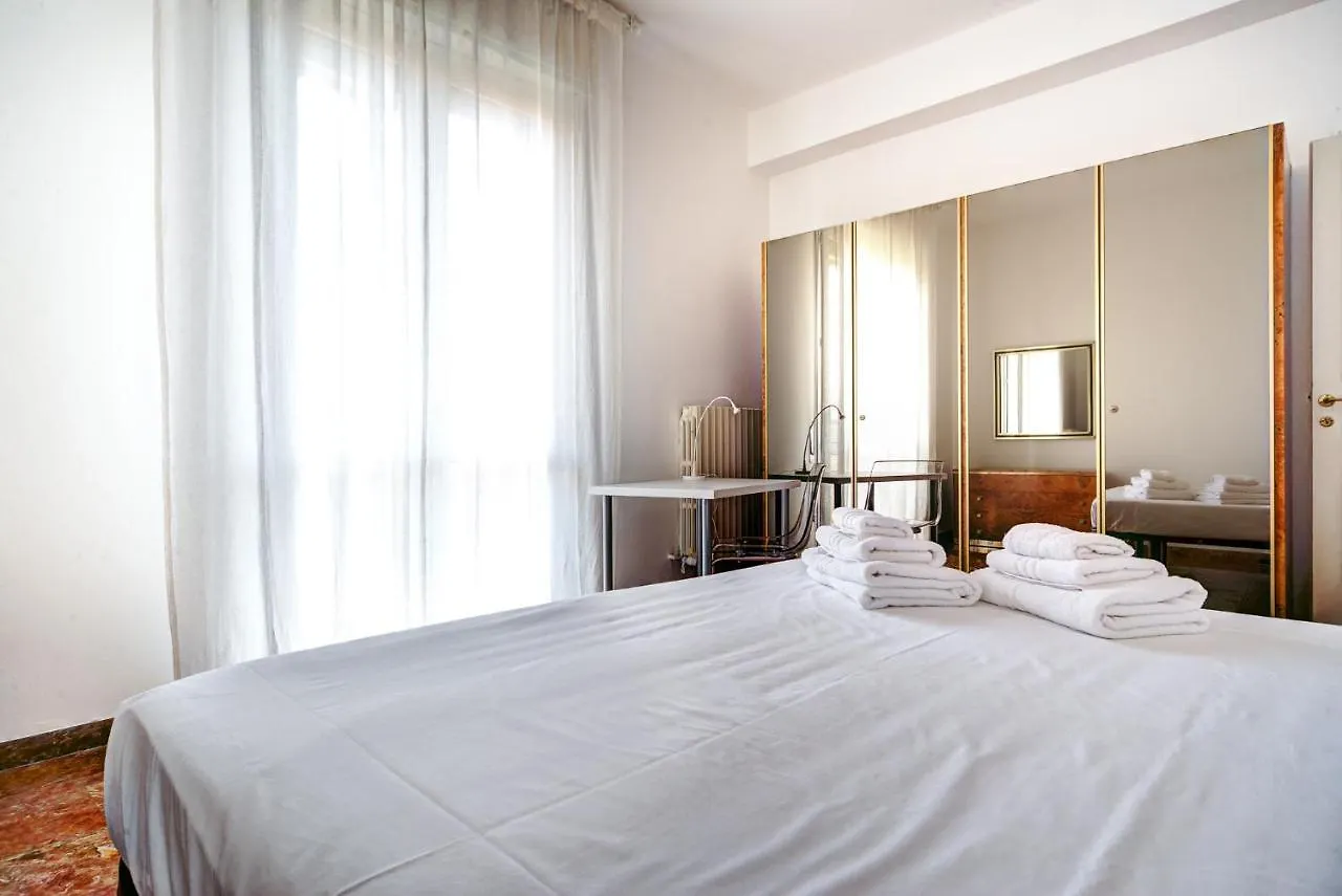 Apartamento Gaudenzi Bolonia