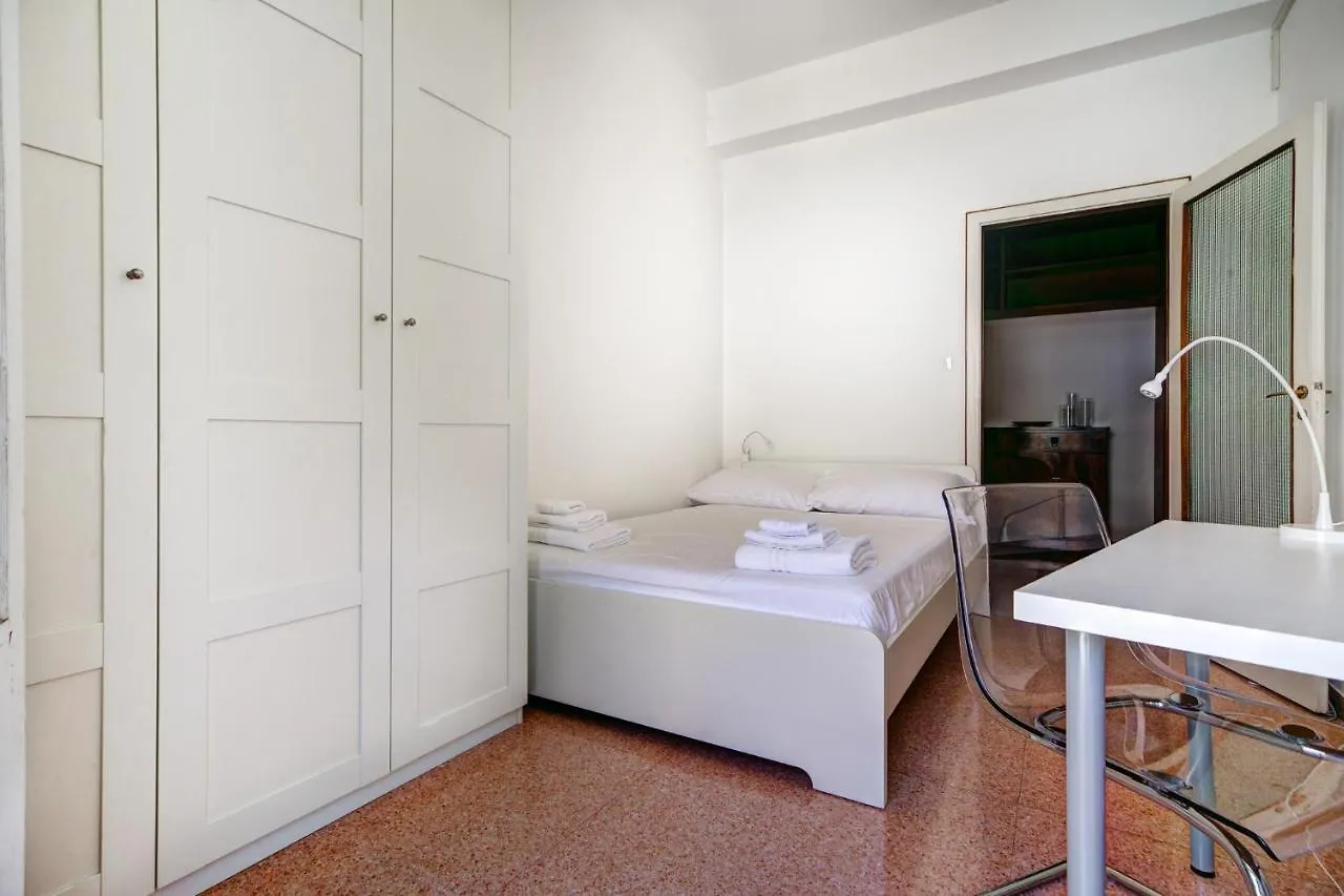 Apartamento Gaudenzi Bolonia